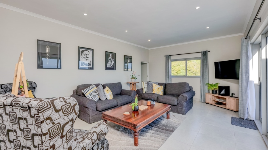 5 Bedroom Property for Sale in Agulhas Western Cape